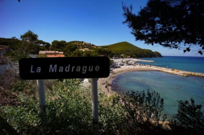 Ideal for your holidays ! Studio 4 pax with terrace next the Madrague beach